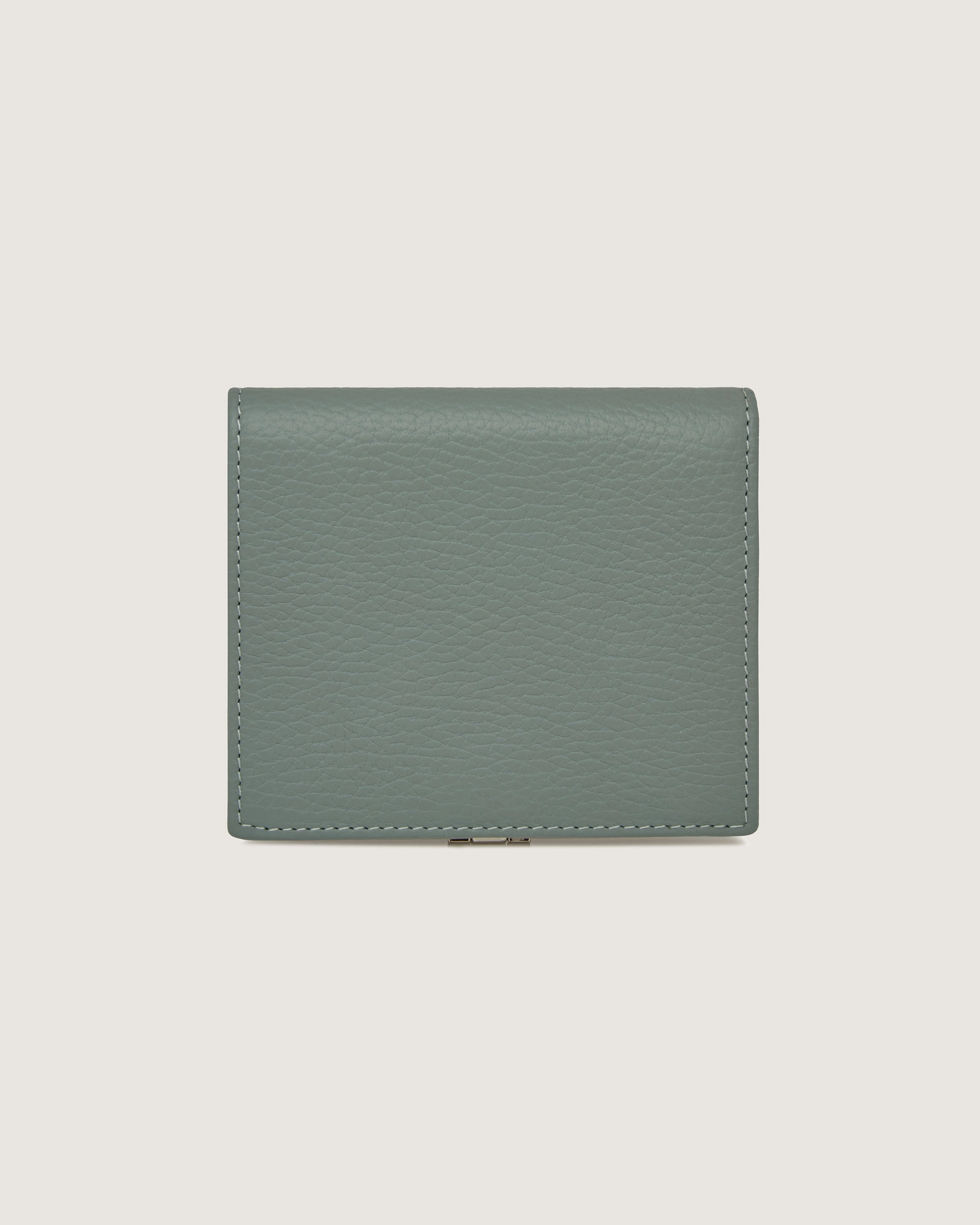 Crescent Wallet - Stone Blue/Mushroom/Oat Tri Colour
