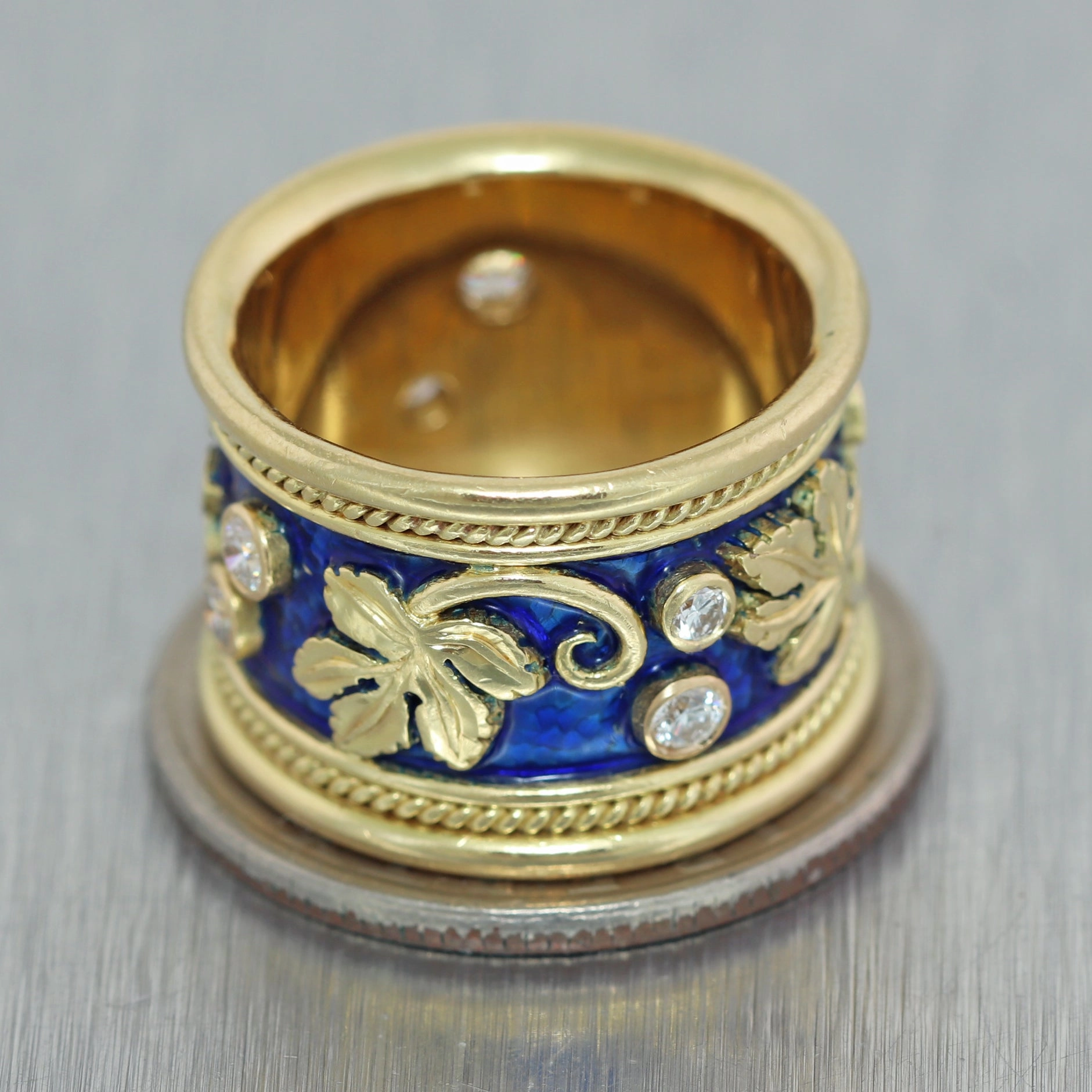 Elizabeth Gage 18k Yellow Gold Templar Collection Diamond Vine Leaf Ring