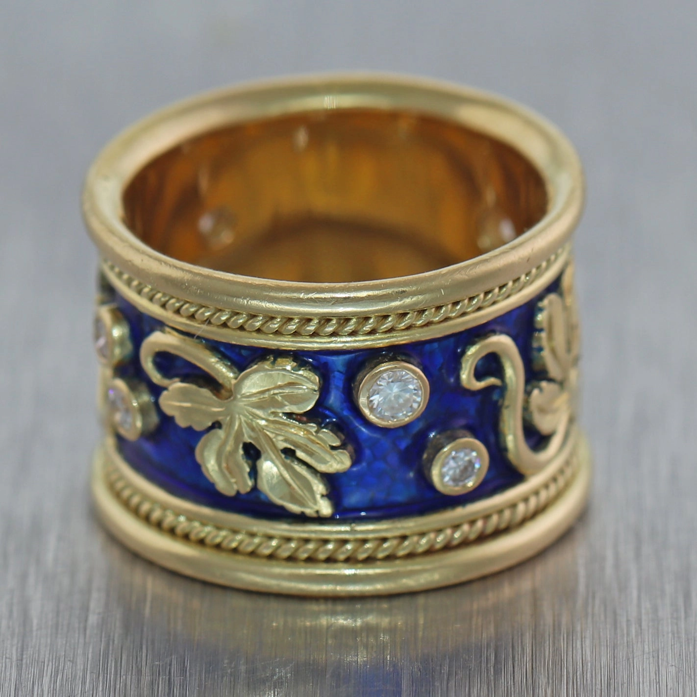 Elizabeth Gage 18k Yellow Gold Templar Collection Diamond Vine Leaf Ring