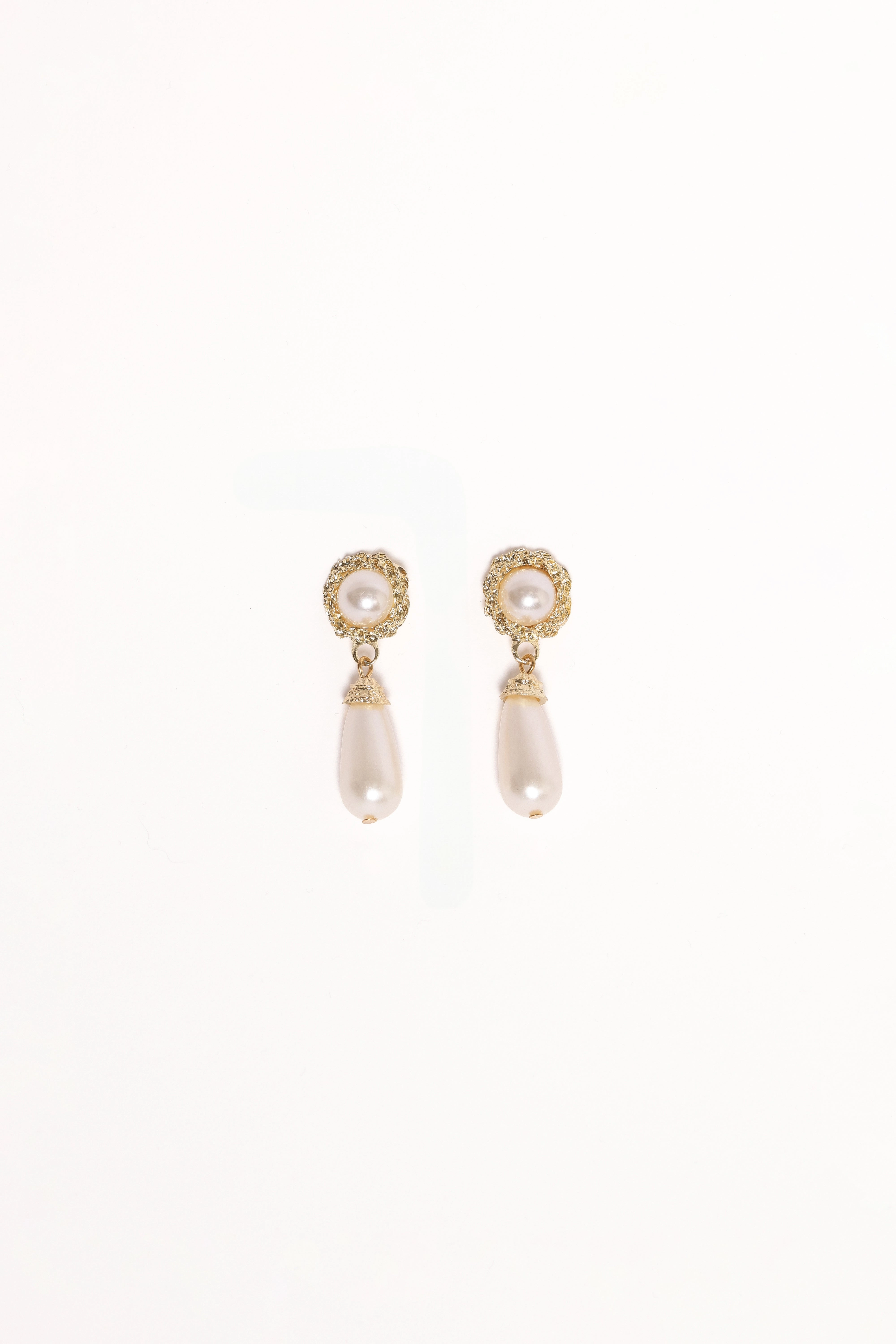 Estelle Earrings - Gold/Pearl