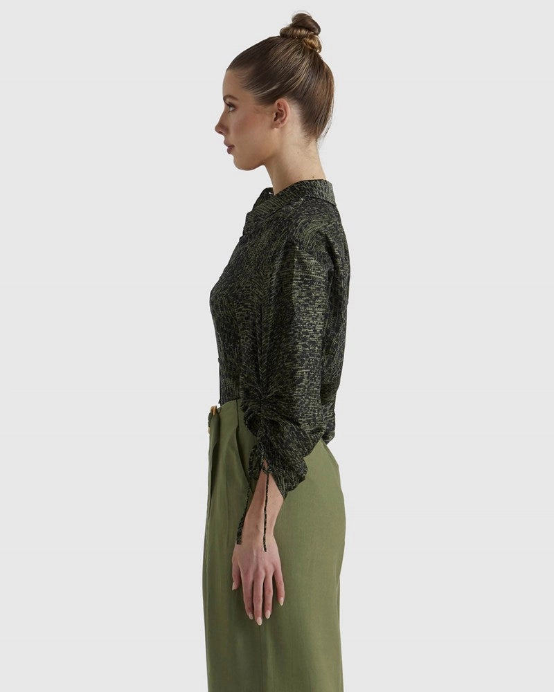Fate Explorer Shirt Khaki Leopard