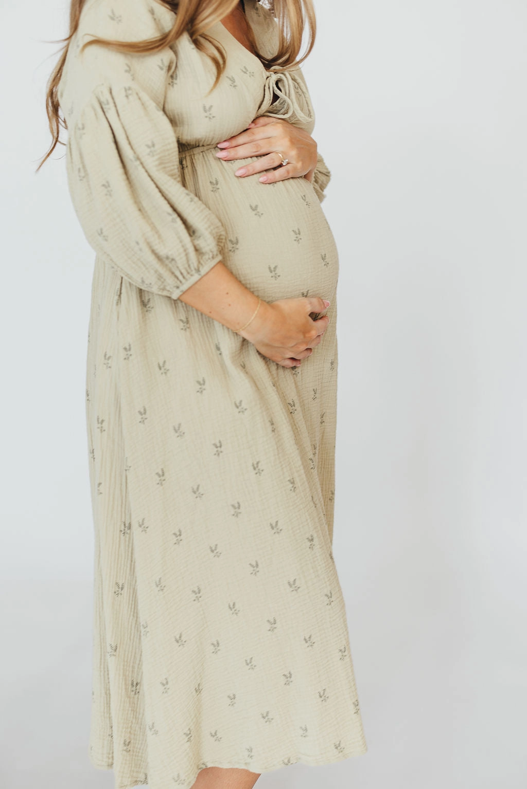 Hunter 100% Cotton Gauze Midi Dress in Thyme/Sage Foliage - Bump Friendly and Inclusive Sizing (Restocking in April)