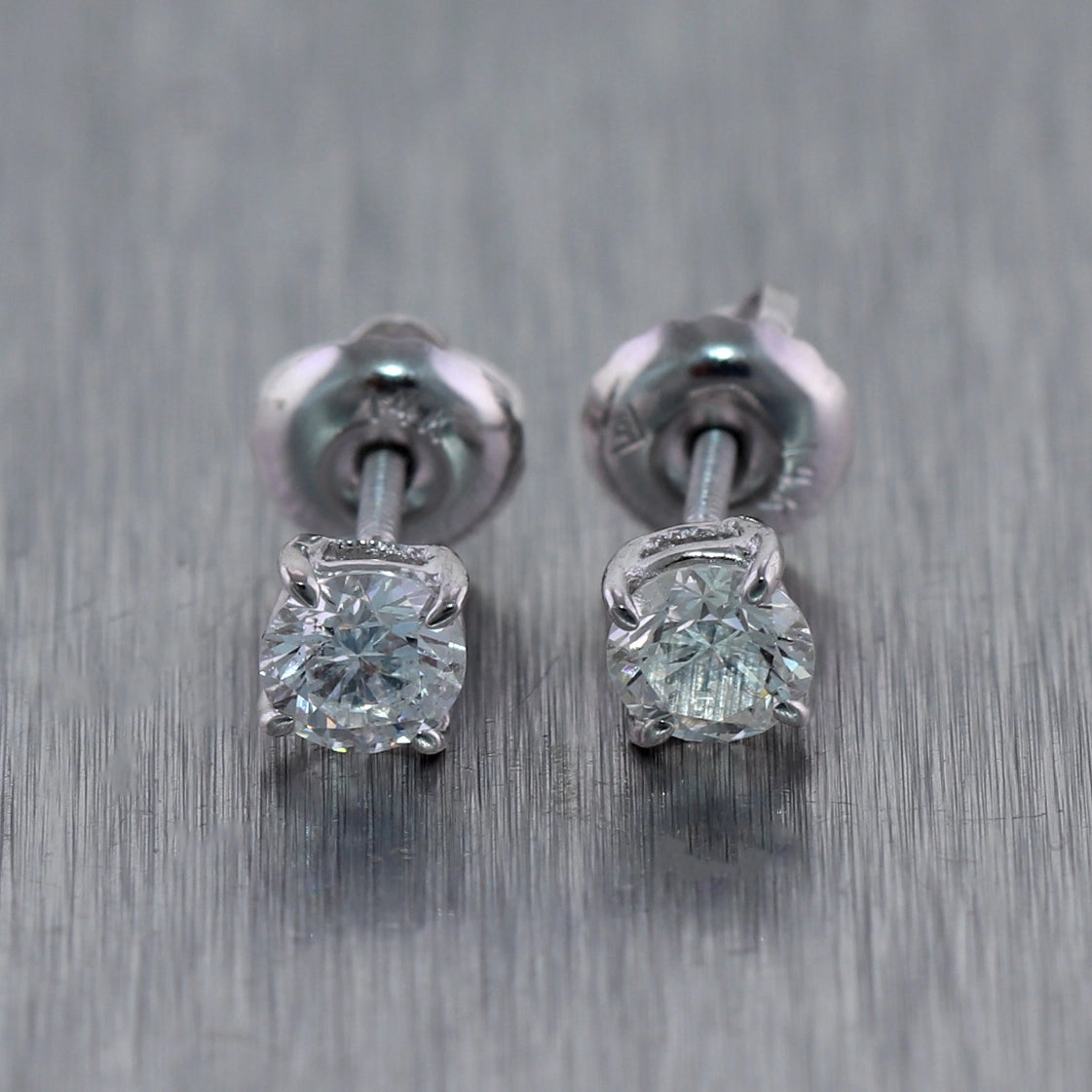Modern 14k White Gold 0.50ctw Diamond Stud Earrings