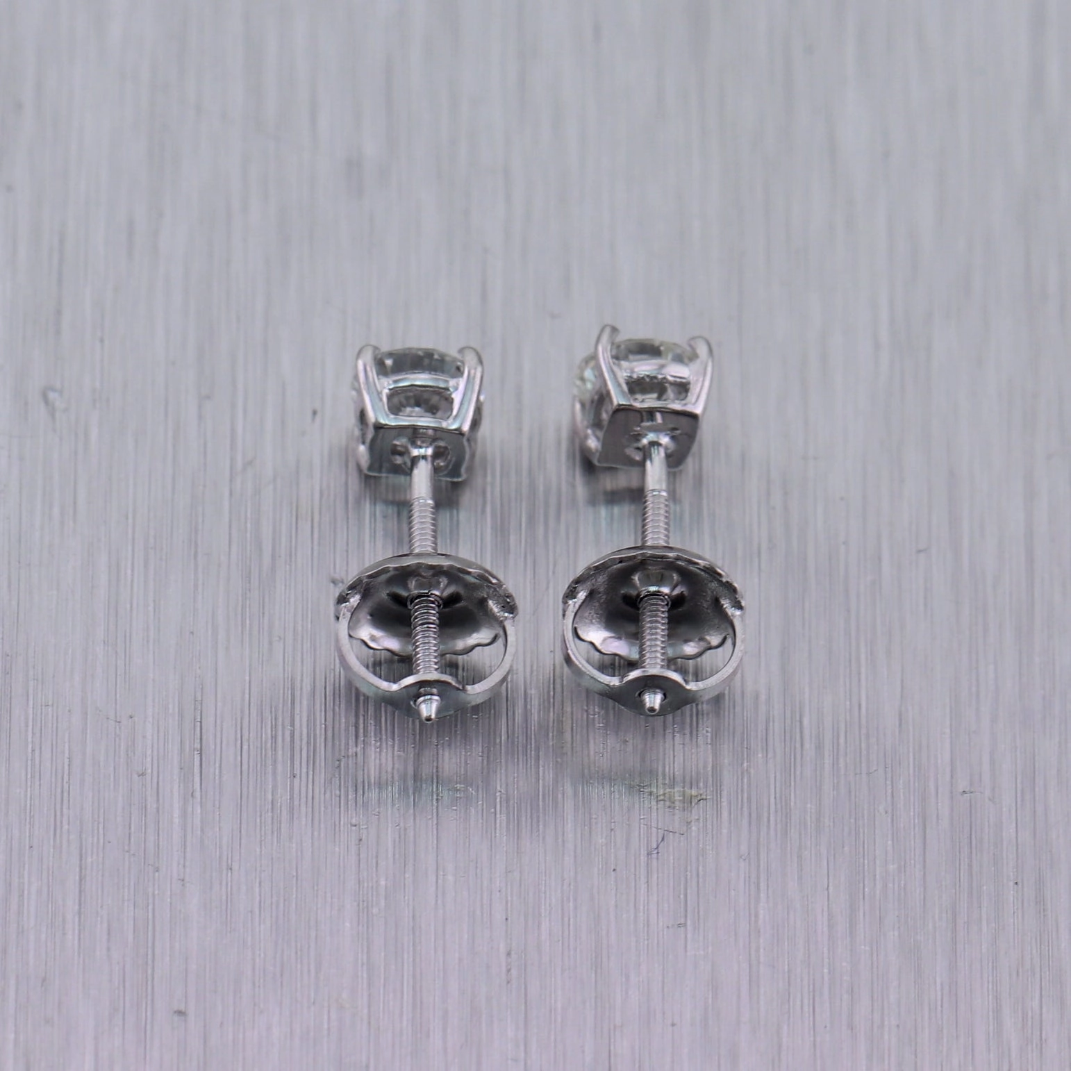 Modern 14k White Gold 0.50ctw Diamond Stud Earrings