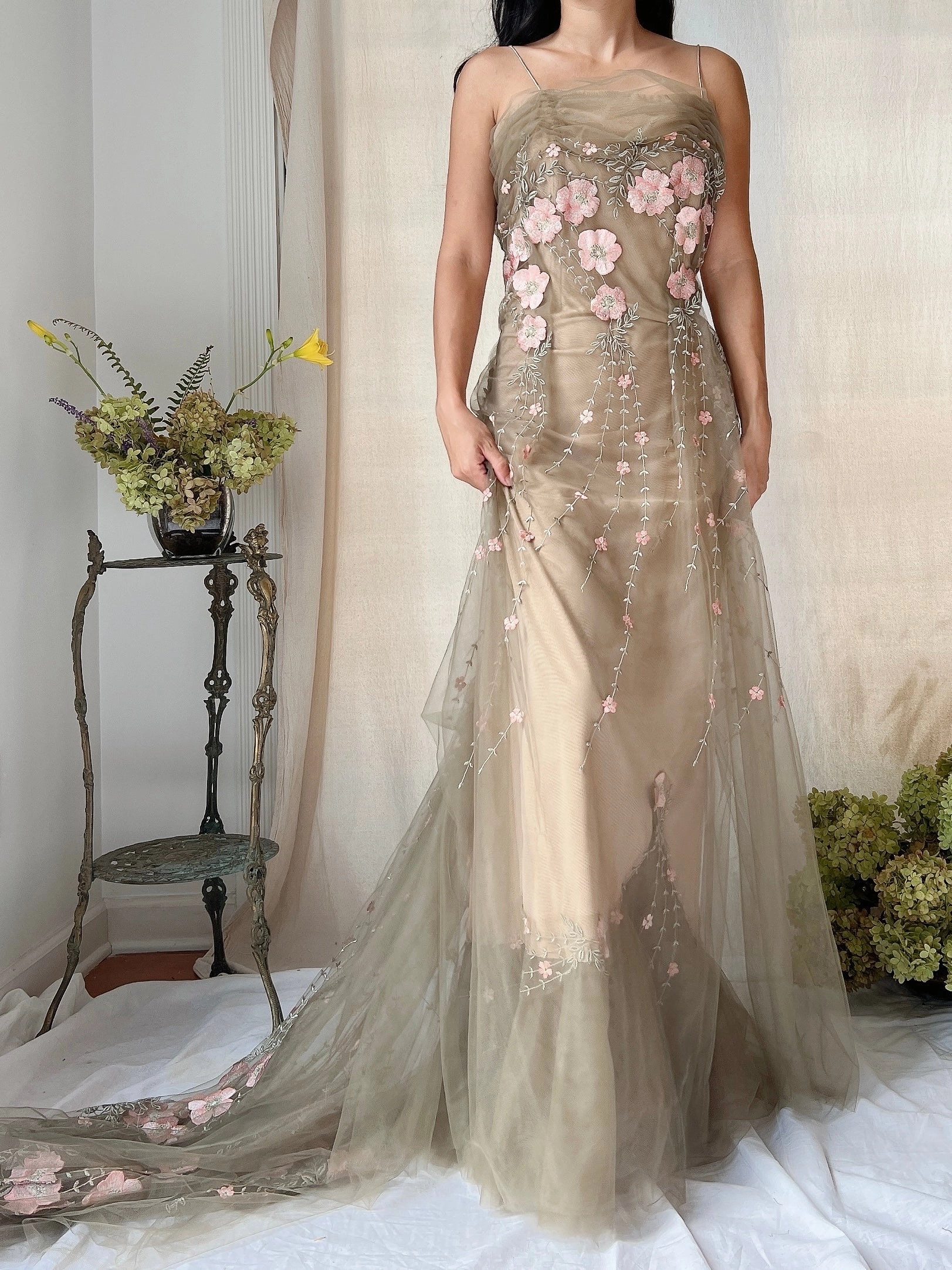 Rare Vintage Moss Carol Peretz Embroidered Tulle Gown - S/M