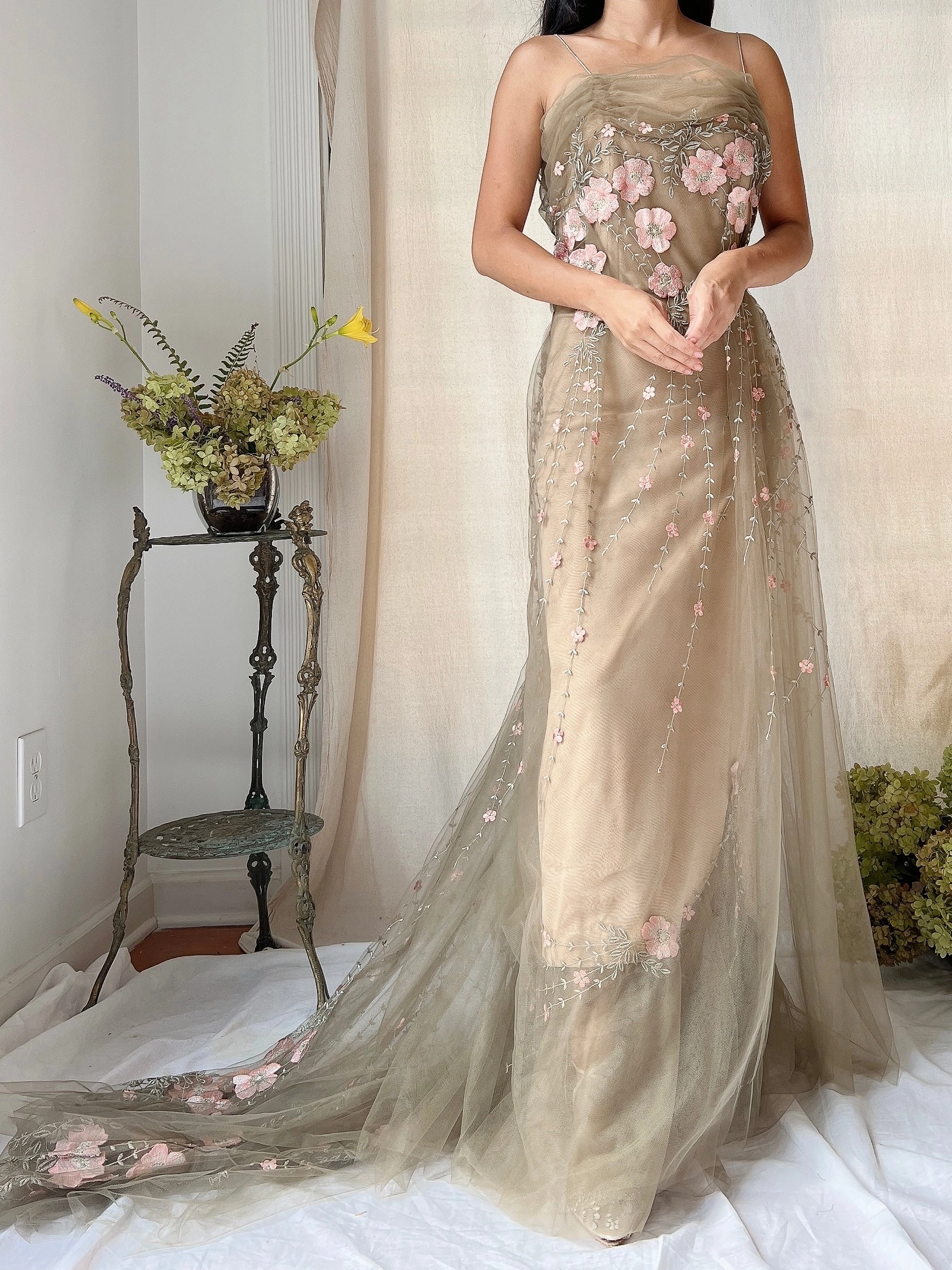Rare Vintage Moss Carol Peretz Embroidered Tulle Gown - S/M