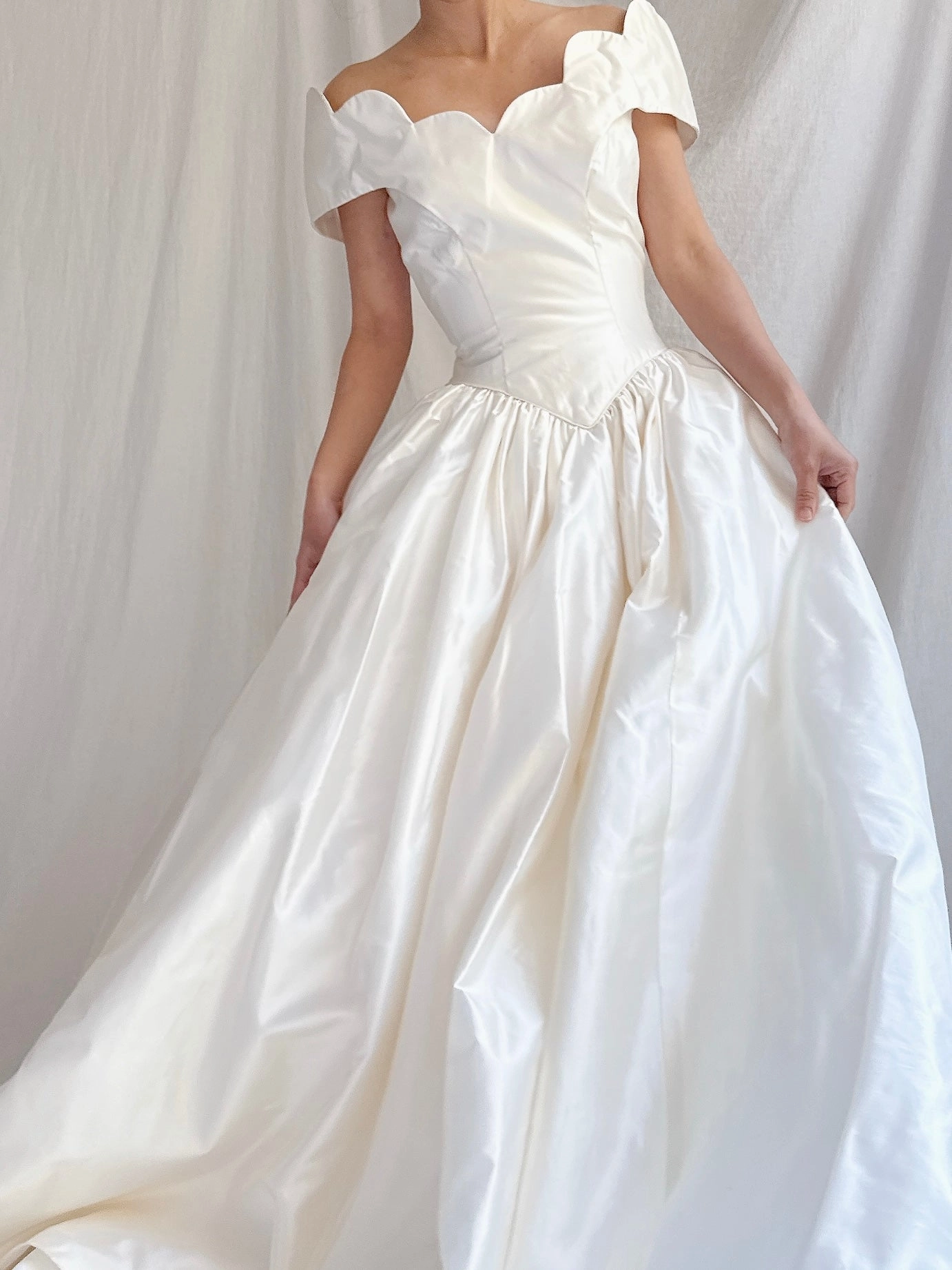 Vintage Silk Scalloped Gown - XS