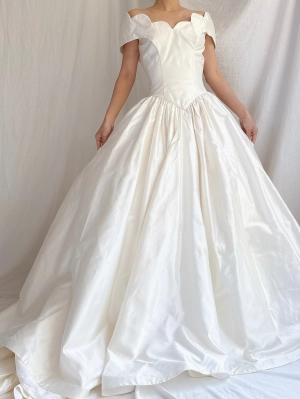 Vintage Silk Scalloped Gown - XS