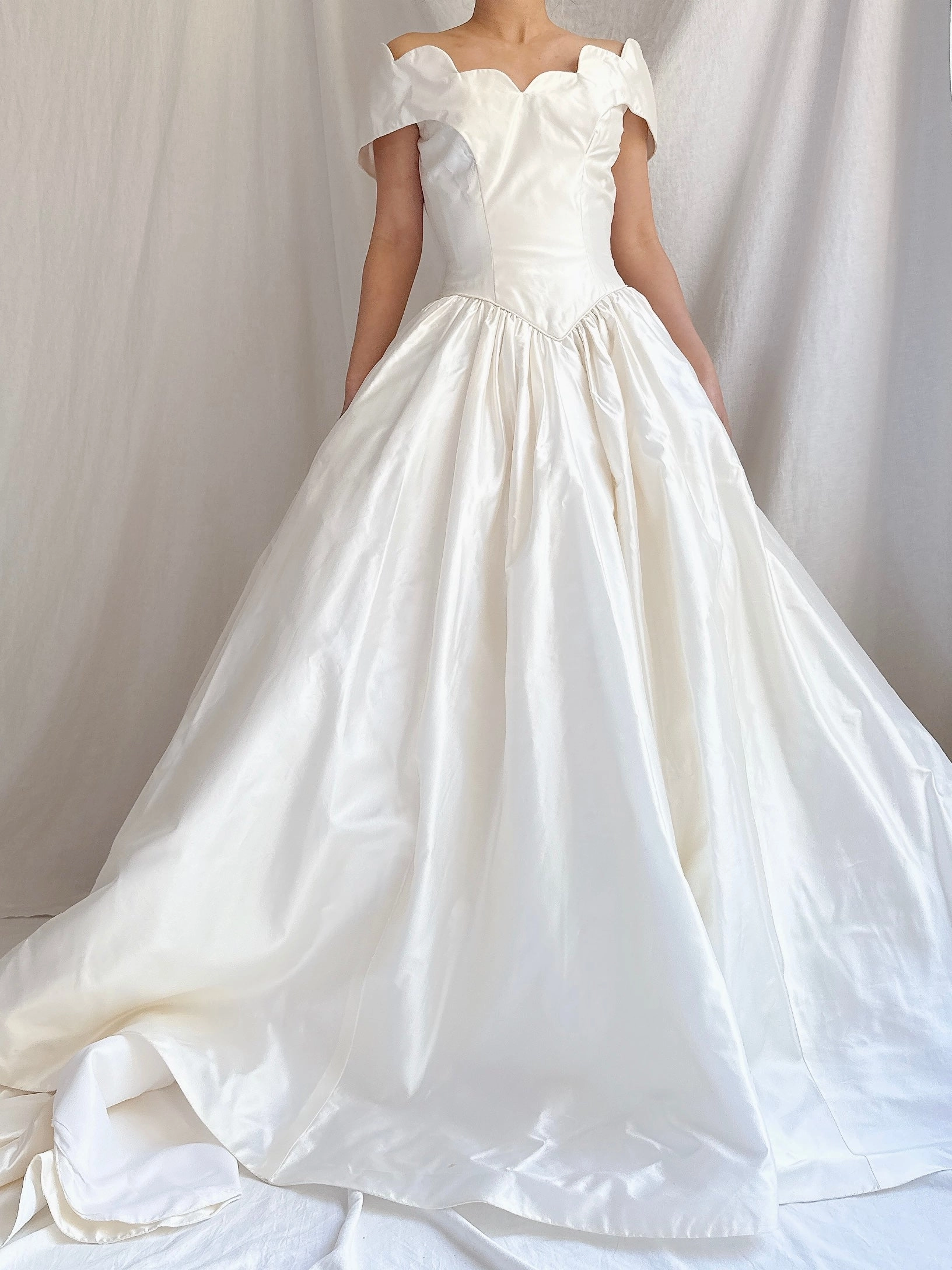 Vintage Silk Scalloped Gown - XS