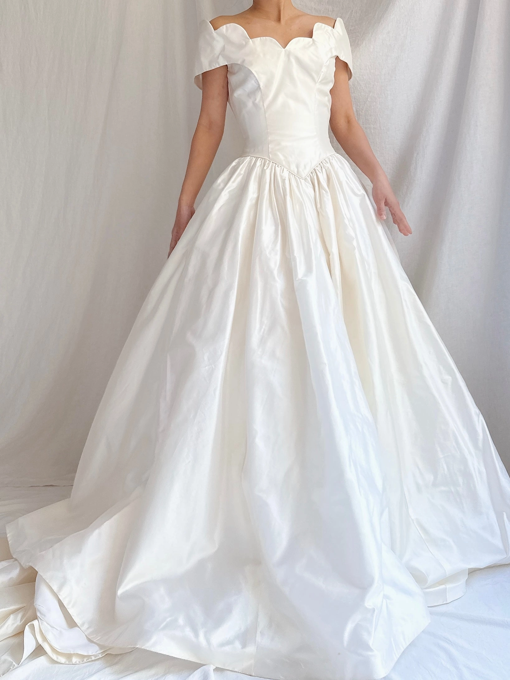 Vintage Silk Scalloped Gown - XS