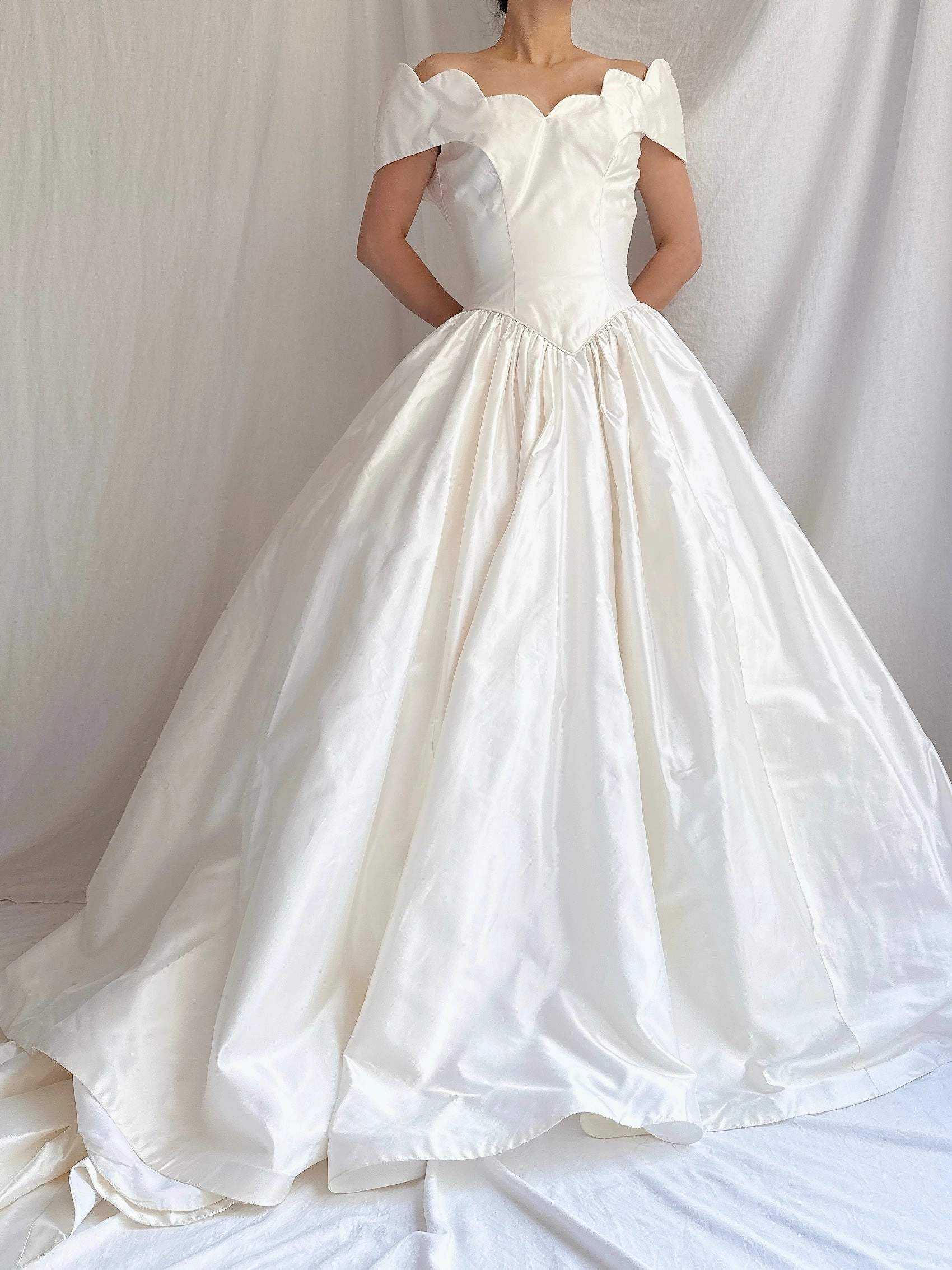 Vintage Silk Scalloped Gown - XS