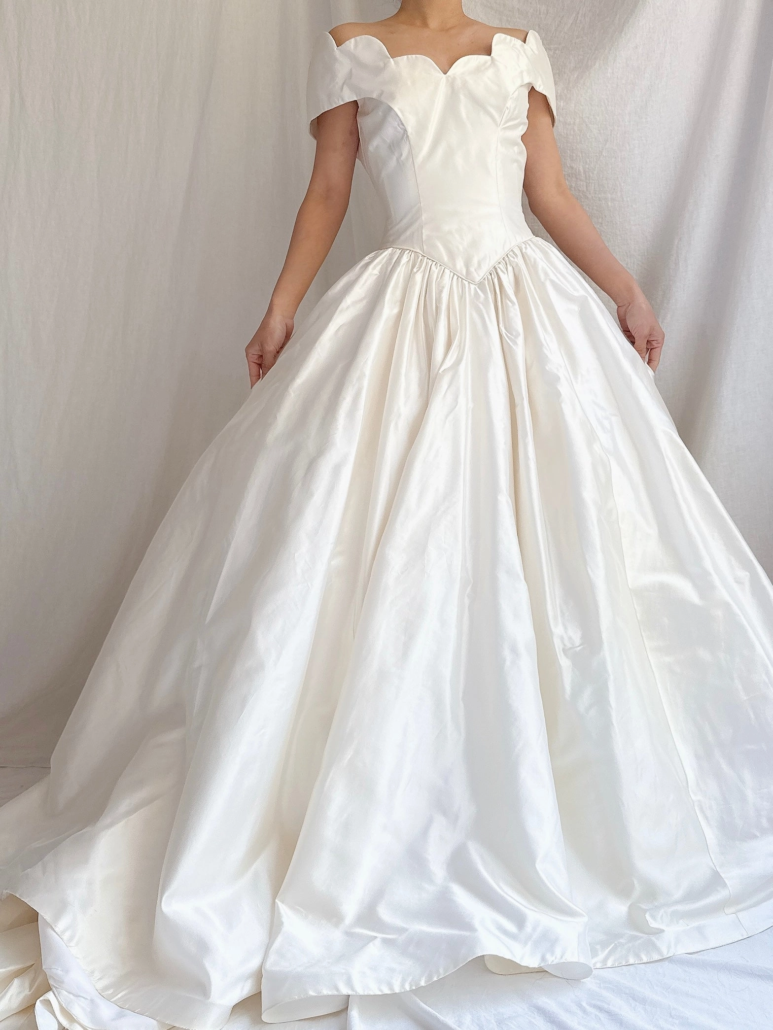 Vintage Silk Scalloped Gown - XS