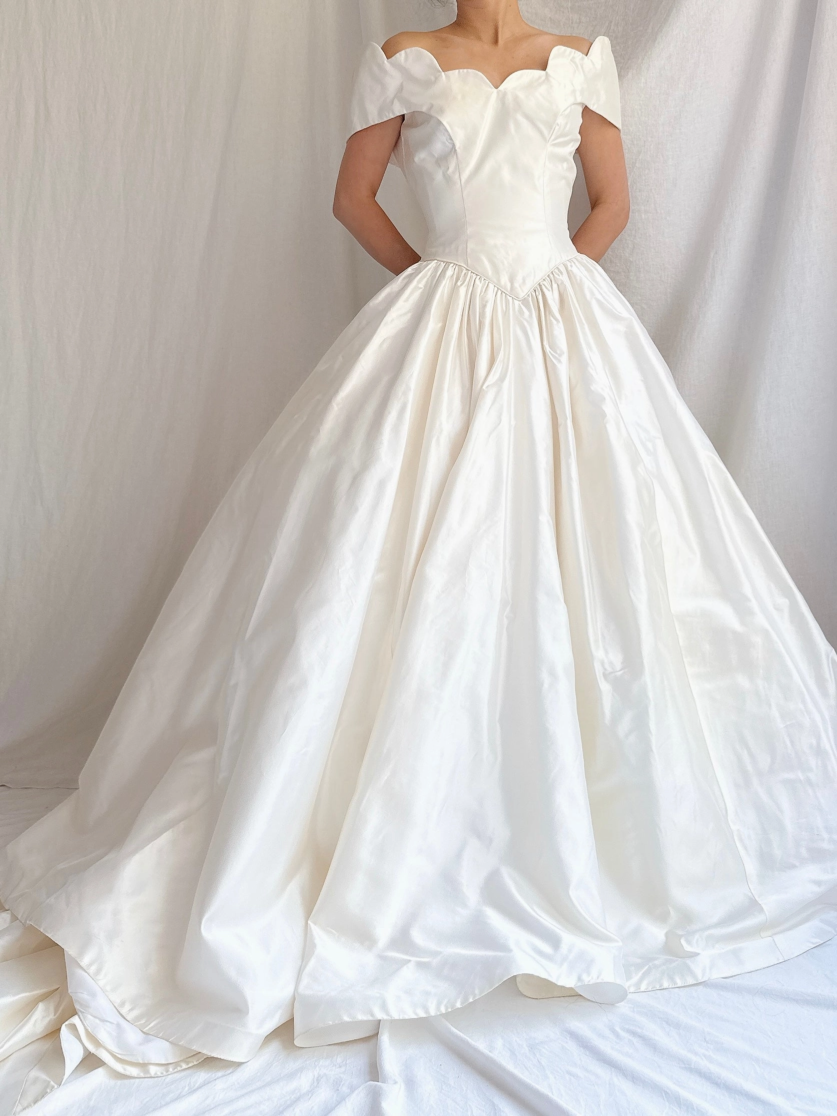 Vintage Silk Scalloped Gown - XS