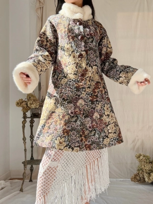 Vintage Tapestry Coat with Faux Fur Trim - S/M