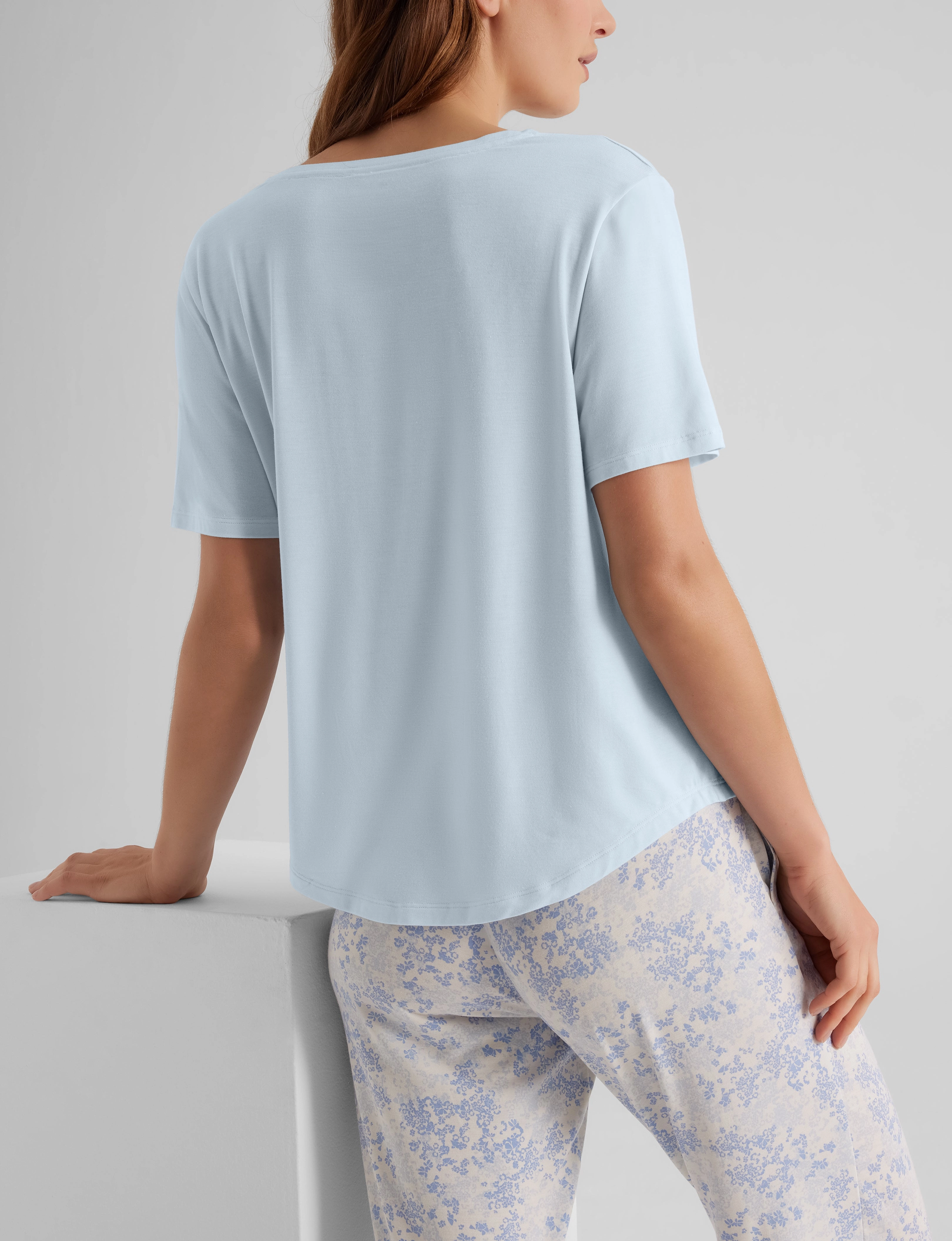 Women's Second Skin Sleep Pocket Tee